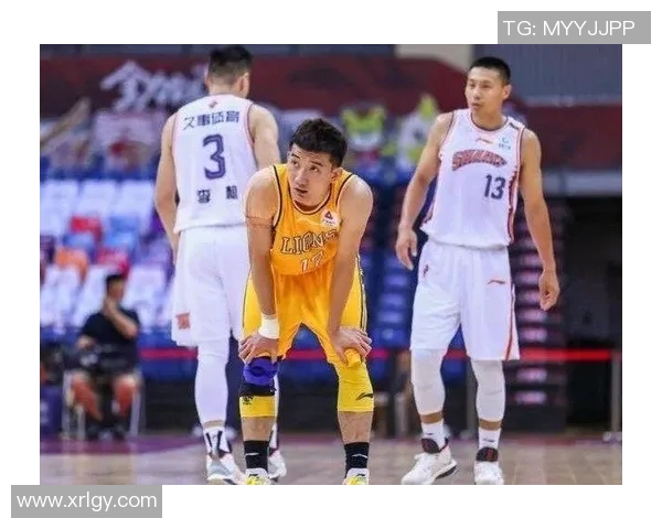 重庆排球队在杯赛积分榜上以93分稳居第一名展现强劲实力